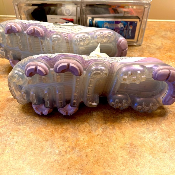 Womens Nike Vapormax - Picture 1 of 4
